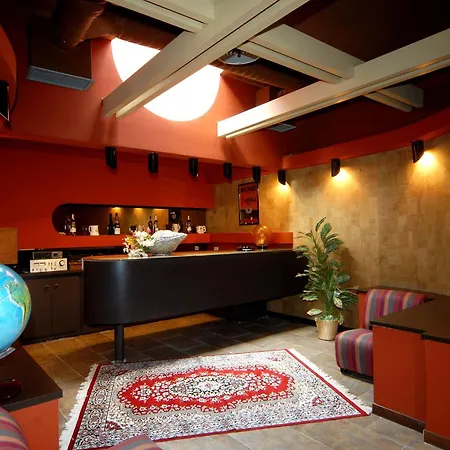 Hotel 5 Terre 3*