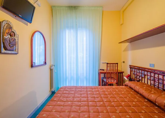 5 Terre מונטרוסו אל מארה